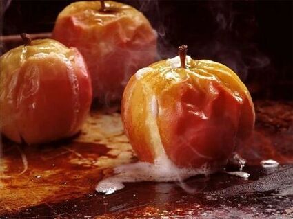 Les pommes au four sont autorisées pour la pancréatite